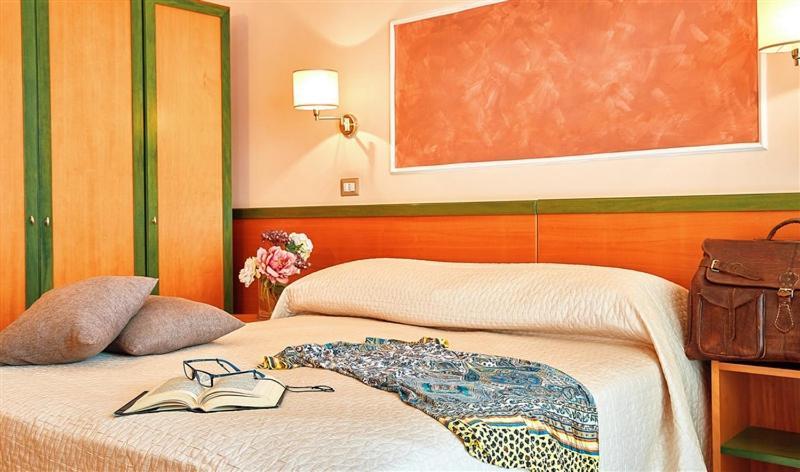 Hotel La Pergola Санта Мария ди Кастелабате Екстериор снимка