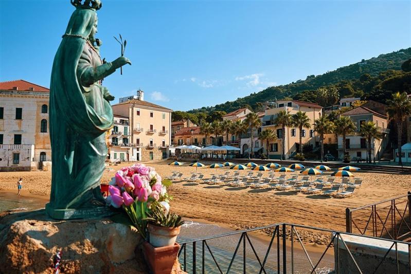 Hotel La Pergola Санта Мария ди Кастелабате Екстериор снимка